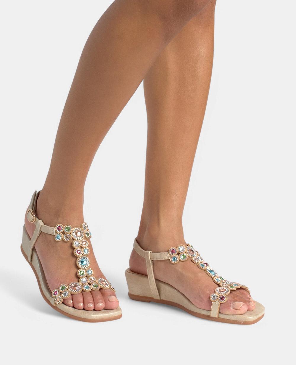 Alma en pena SANDALIA CON TACÓN DETALLES Gran oferta