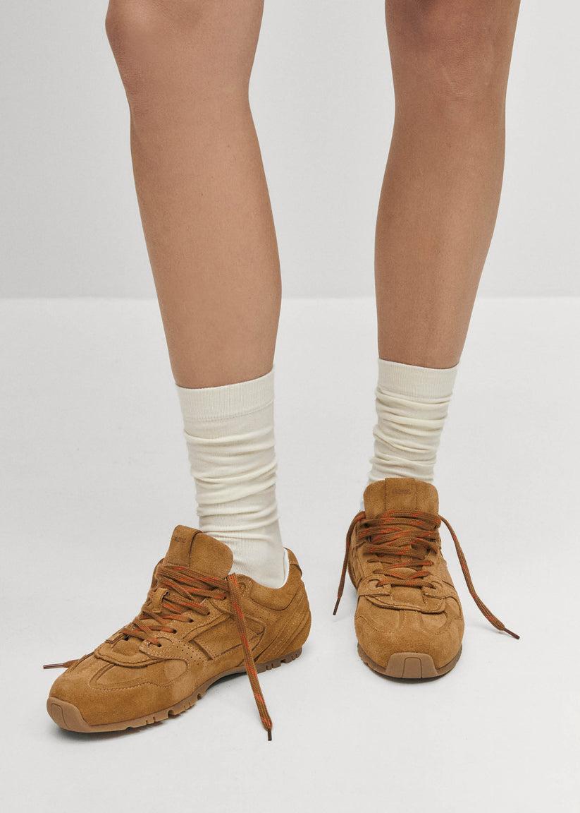 Alohas Tb.56 Suede Zapatillas de Cuero Color Camel Limitado a 3 días