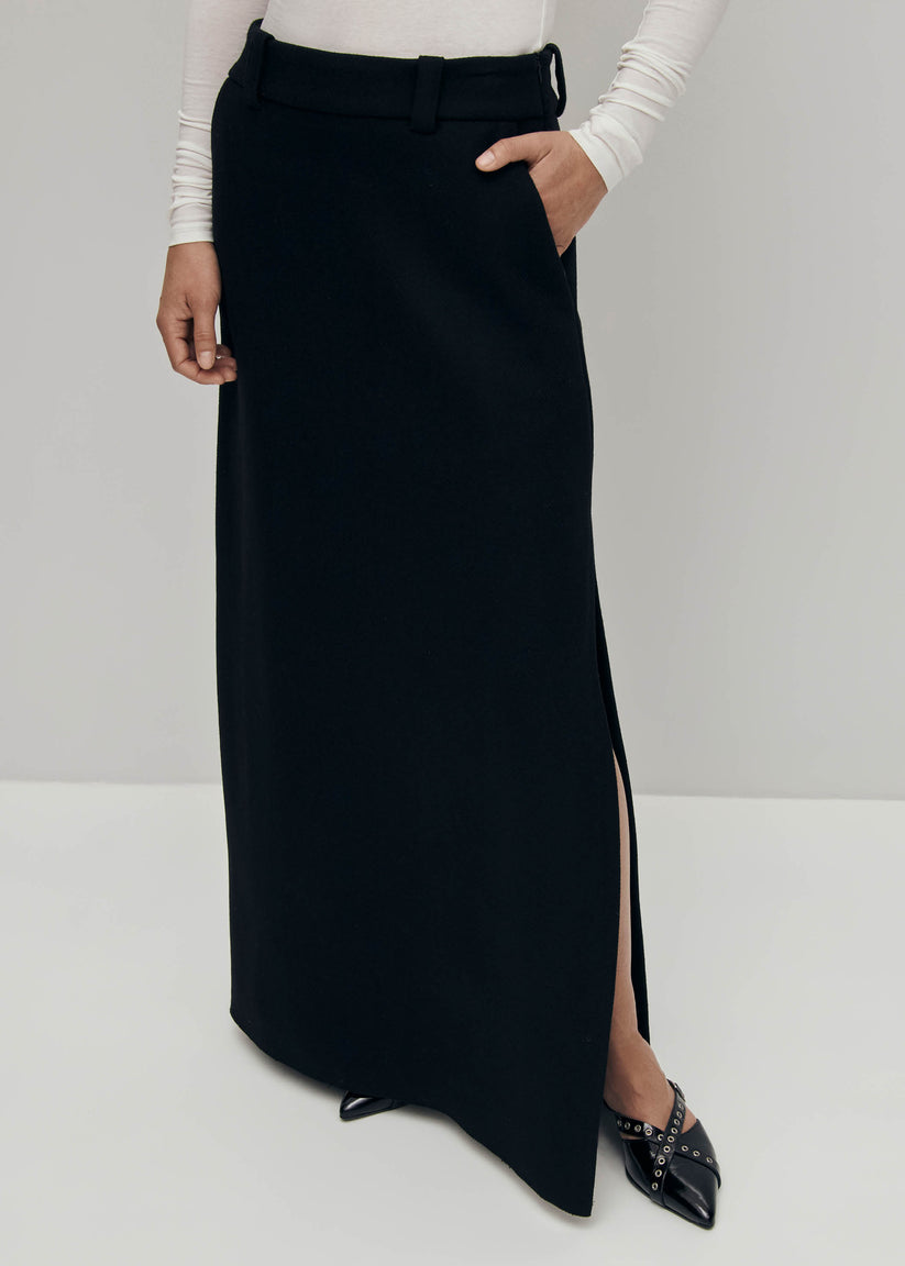 Alohas Falgar Black Skirt Último día