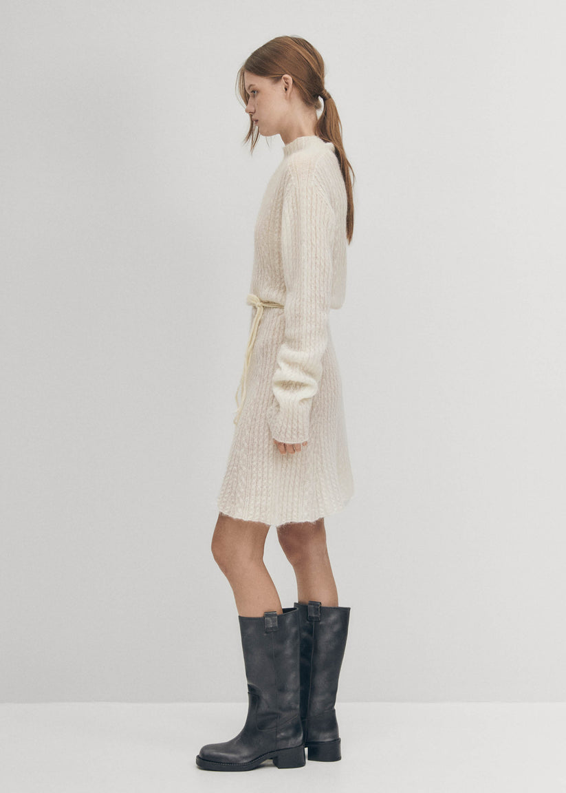 Alohas Selene Vestido Color Crema Solo hoy