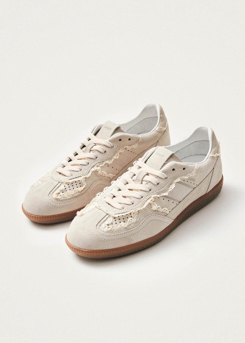 Alohas Tb.490 Zapatillas de Cuero Crema con Crochet Tienda