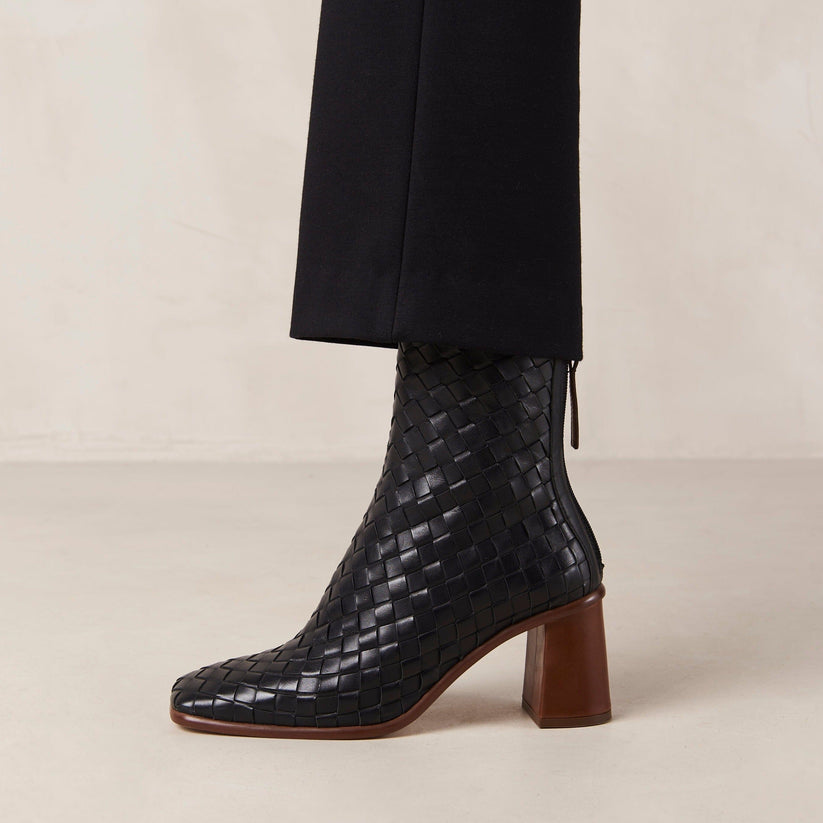 Alohas West Braided Botas Negras de Piel Rebajas de fin de temporada