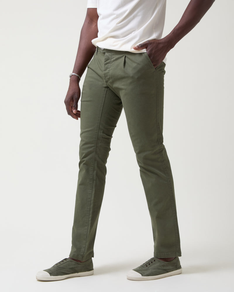 Altonadock Pantalón Chino con Pinzas Solo queda un día