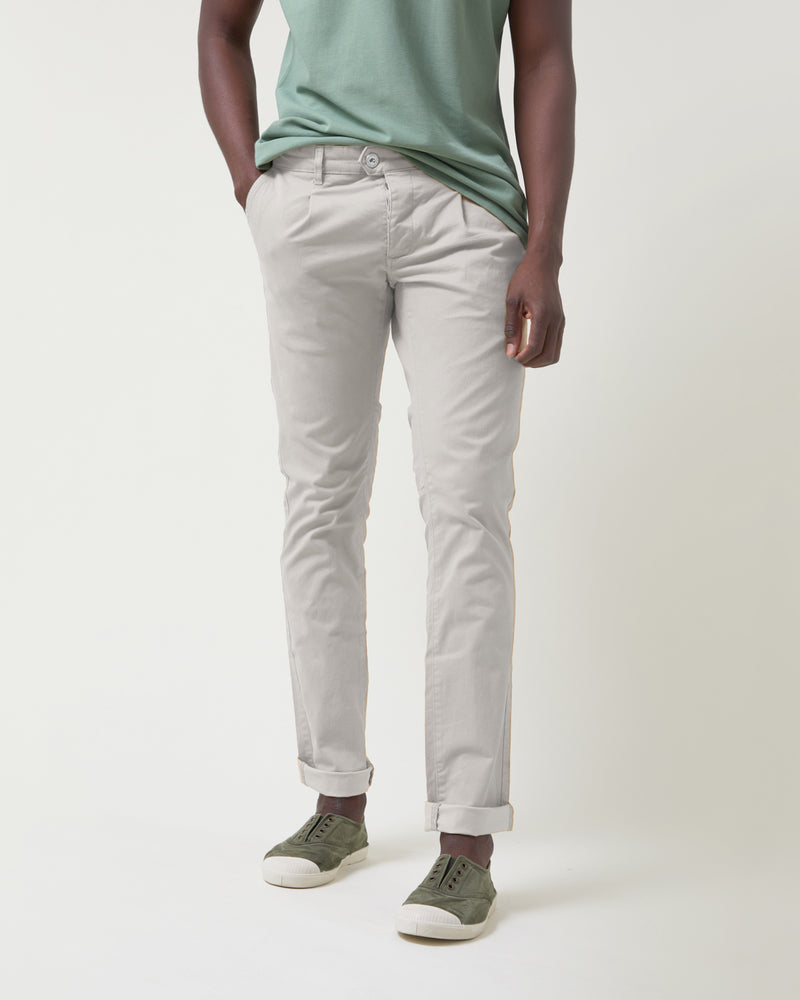 Altonadock Pantalón Chino con Pinzas Grandes descuentos