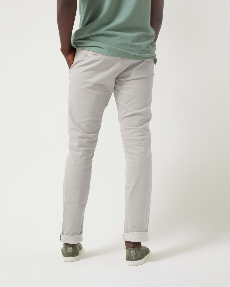 Altonadock Pantalón Chino con Pinzas Grandes descuentos