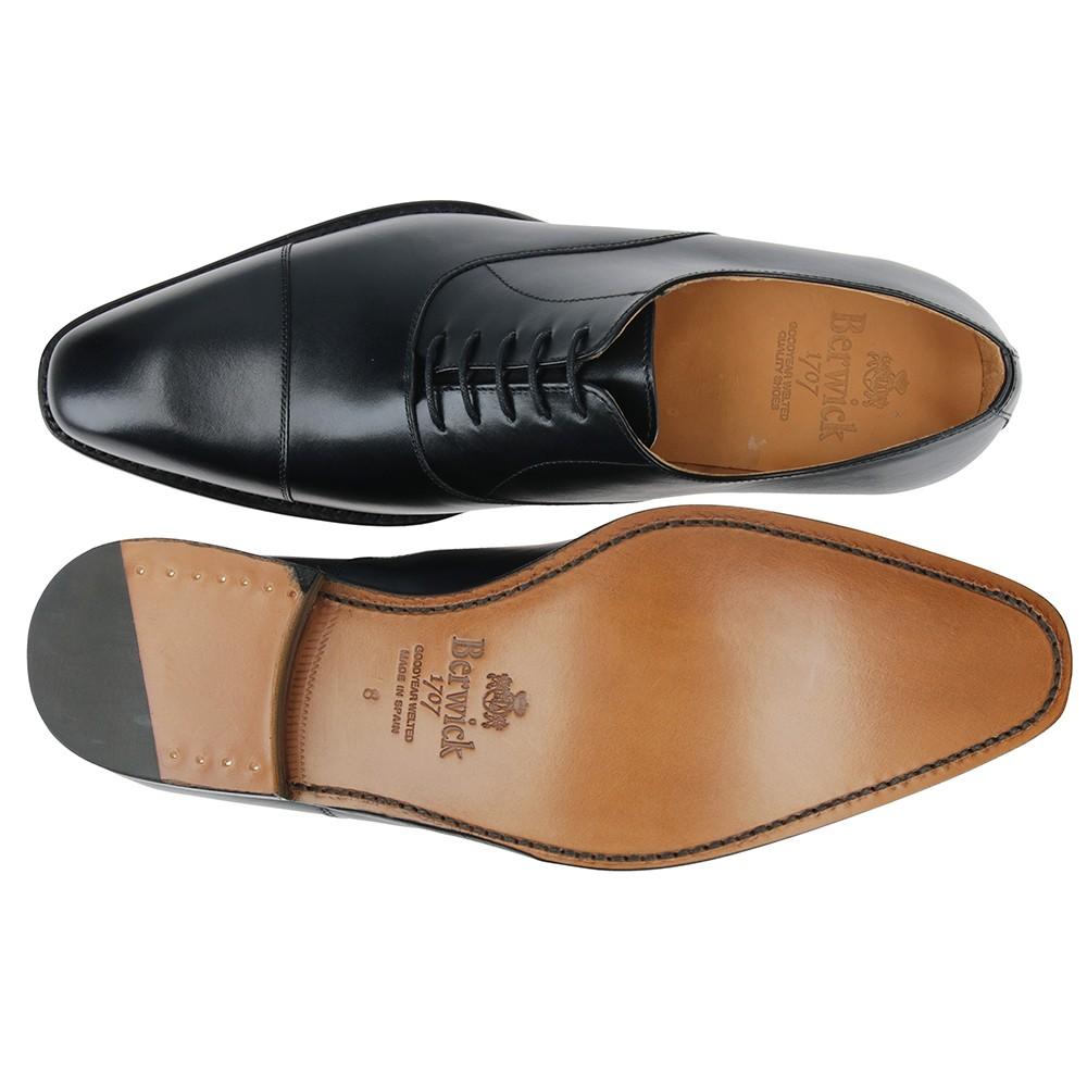 Berwick 1707 2428-K1 BOX CALF NEGRO Precios de Black Friday