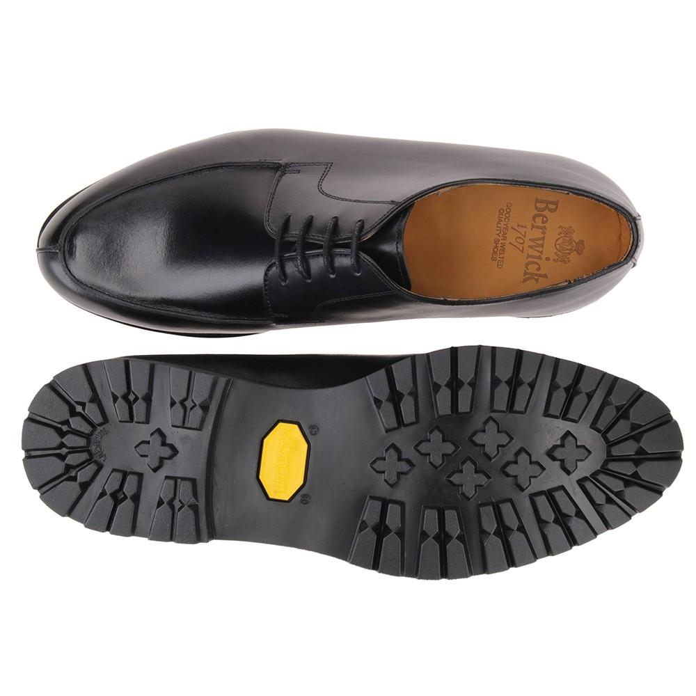 Berwick 1707 2369-K2 BOX CALF NEGRO En oferta