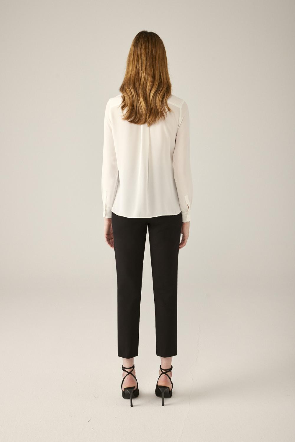 Carla ruiz Ref. 51116 Blusa pliegues Promoción trimestral