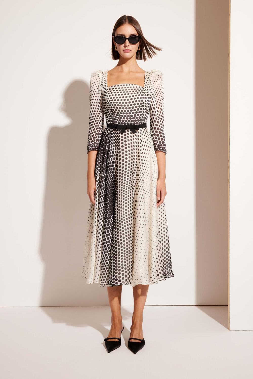 Carla ruiz Ref. 51652 Vestido midi vuelo Solo queda un día