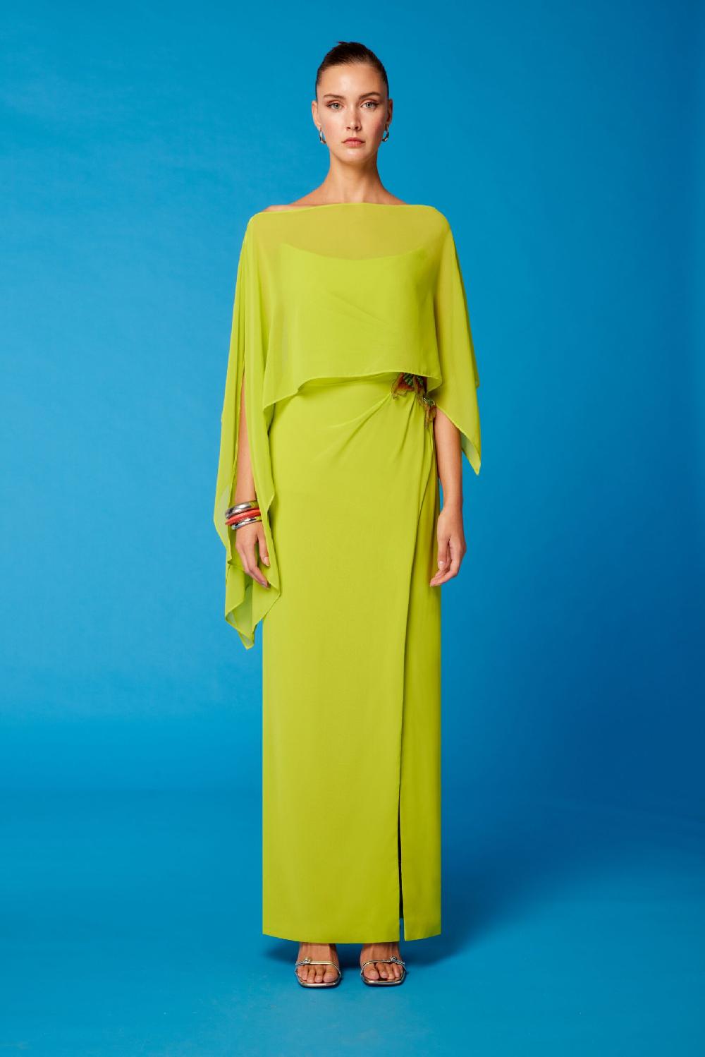 Carla ruiz Ref. 51644 Vestido p/honor con capa Limitado a 3 días
