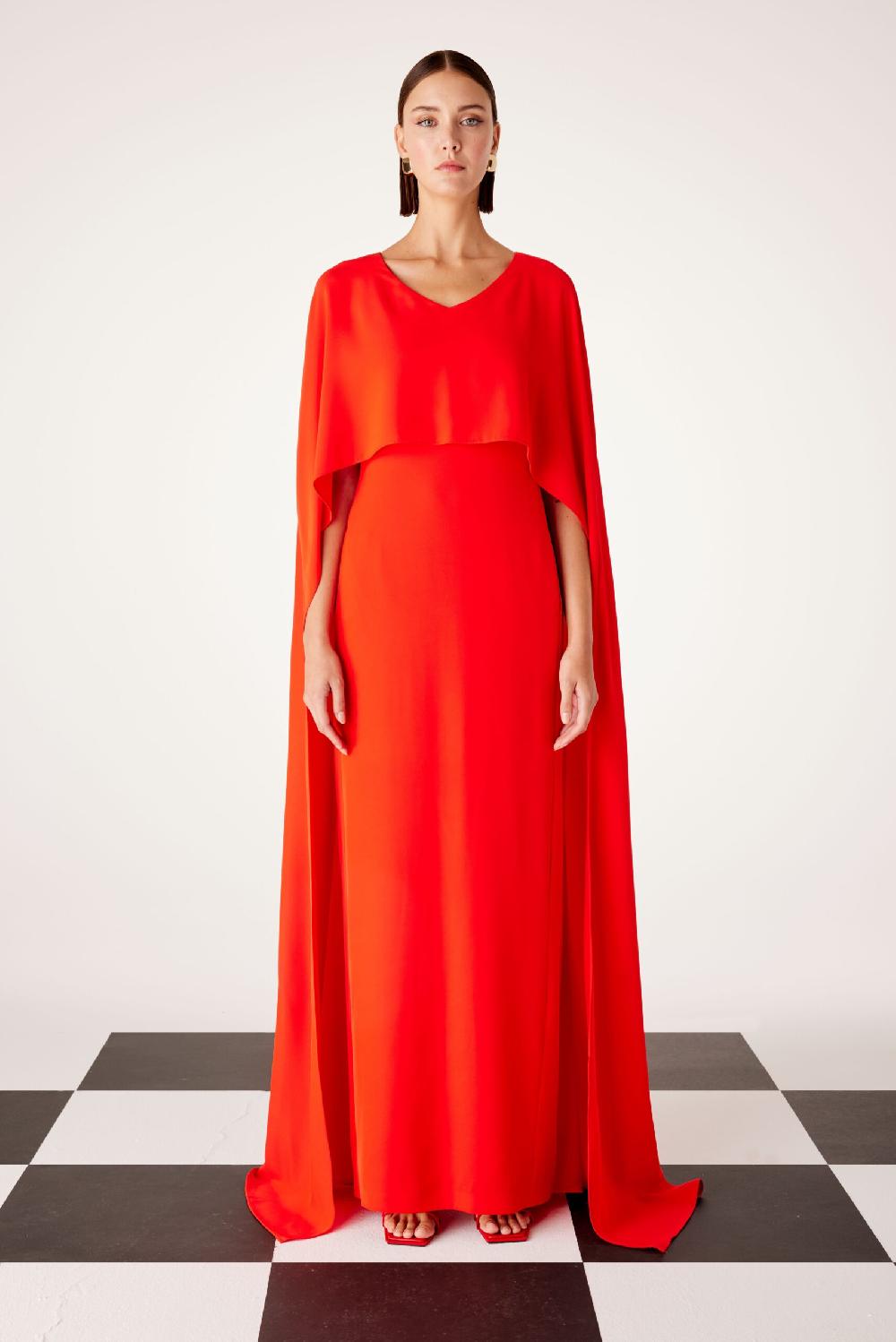 Carla ruiz Ref. 51606 Vestido madrina capa larga Oferta especial de fábrica