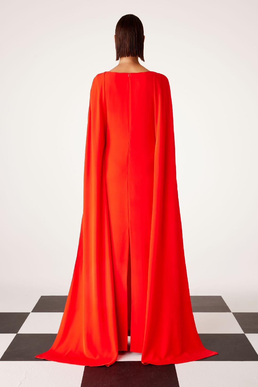 Carla ruiz Ref. 51606 Vestido madrina capa larga Oferta especial de fábrica