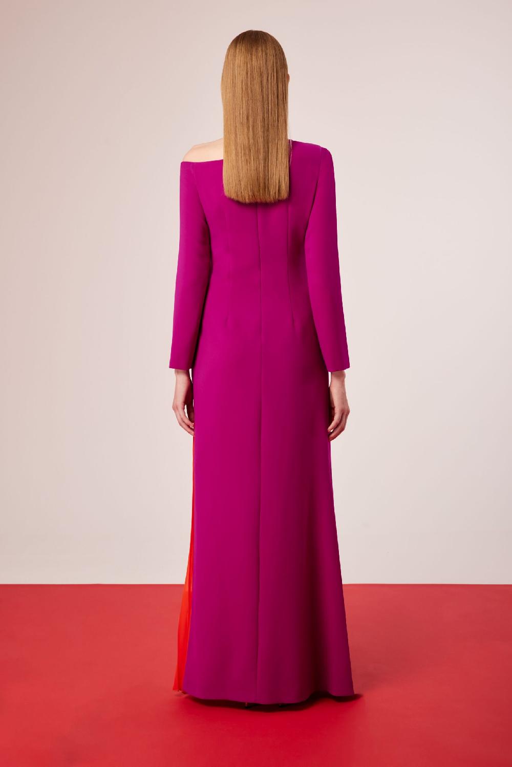 Carla ruiz Ref. 51507 Vestido quilla plisada 2025