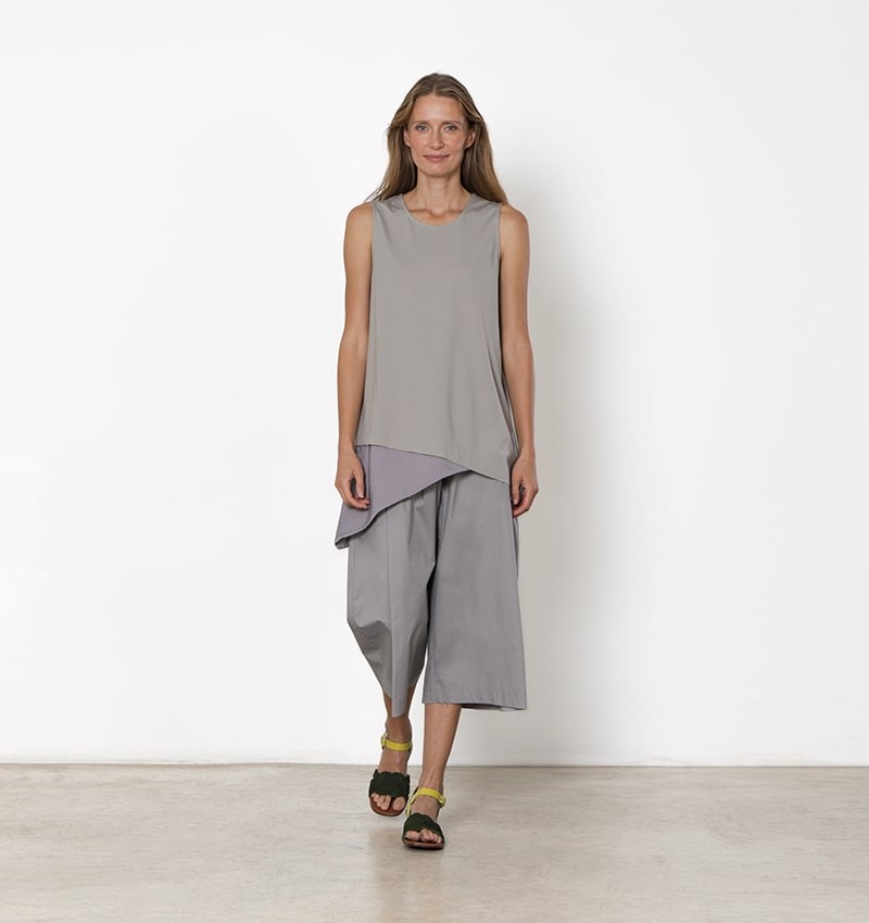 Chie mihara TOP TOYA GRIS Envío gratis