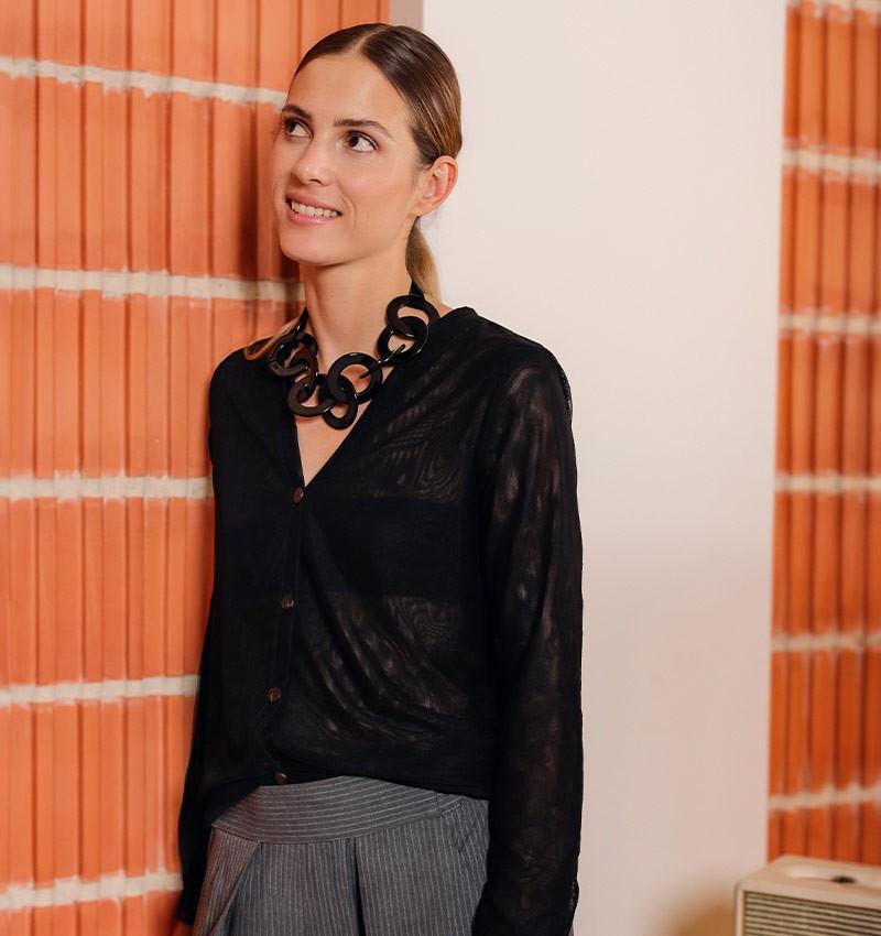 Chie mihara CARDIGAN CHILL NEGRO En oferta