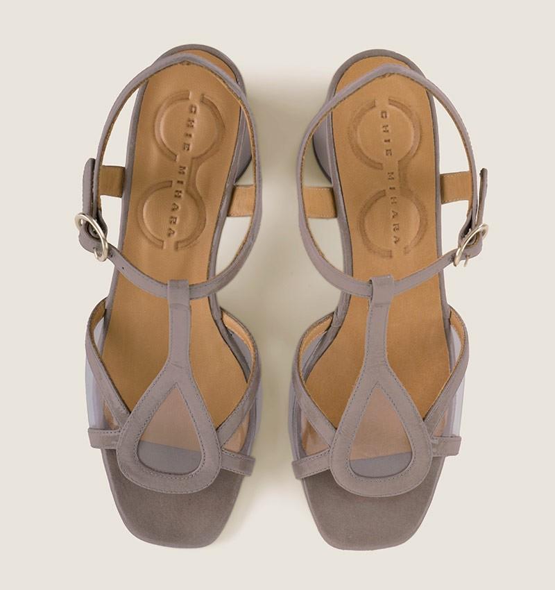 Chie mihara RYONA GREY En oferta