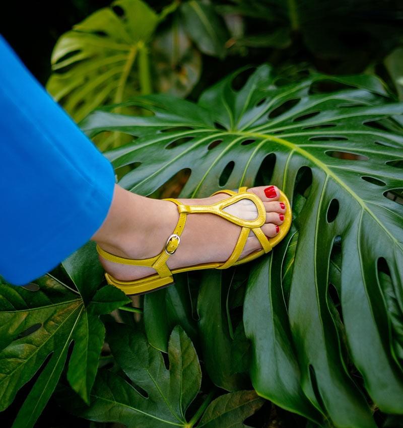 Chie mihara TUMACH YELLOW