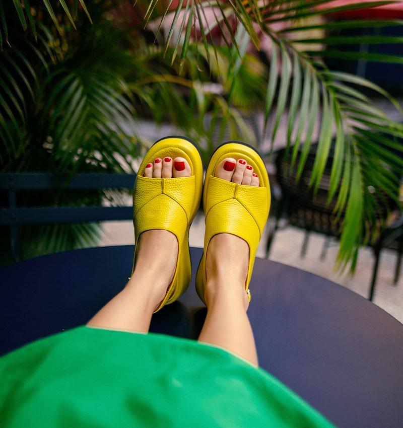Chie mihara IBANY YELLOW