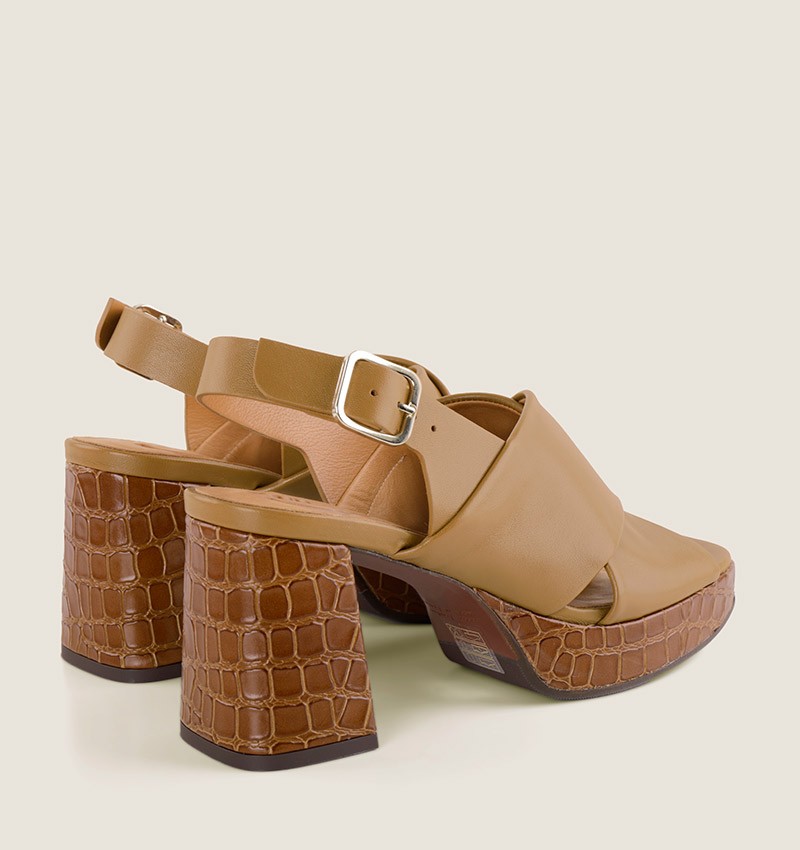 Chie mihara GALMA BROWN Ofertas especiales