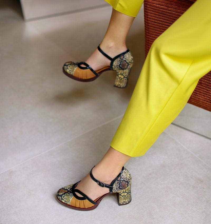 Chie mihara DEMOI BROWN En oferta