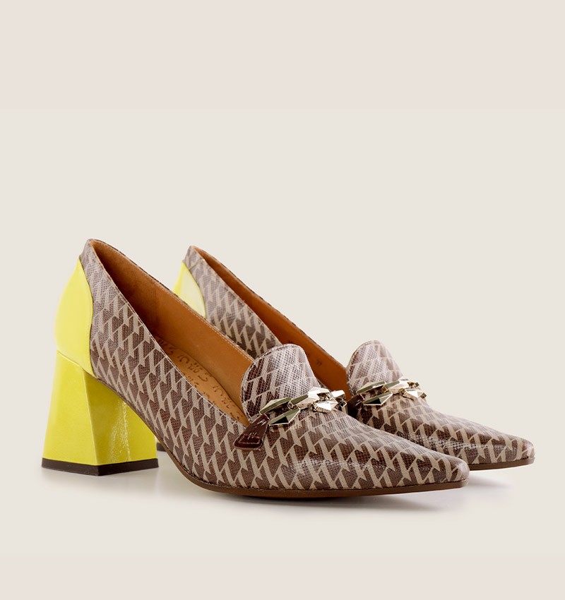 Chie mihara AYUSO BROWN Última moda