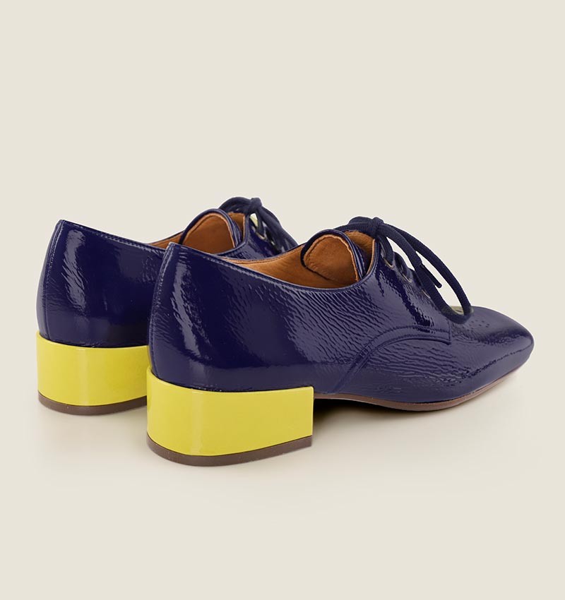Chie mihara UBAN NAVY Grandes ahorros