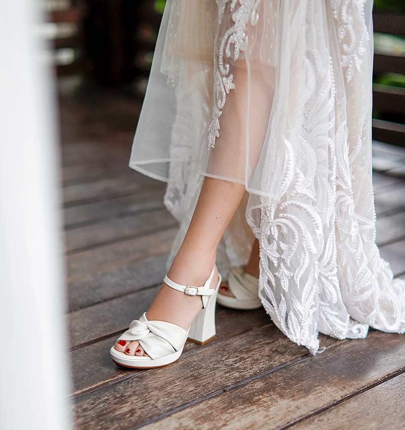 Chie mihara BRI-CONTOUR OFF-WHITE