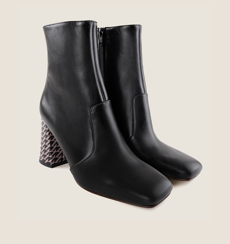Chie mihara OYSI BLACK & WHITE Outlet online