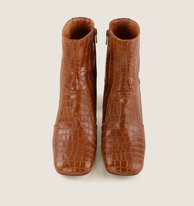Chie mihara SUIKI BROWN Descuento