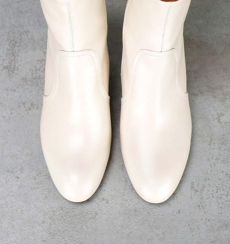Chie mihara NUREYA WHITE Ahorra y exporta