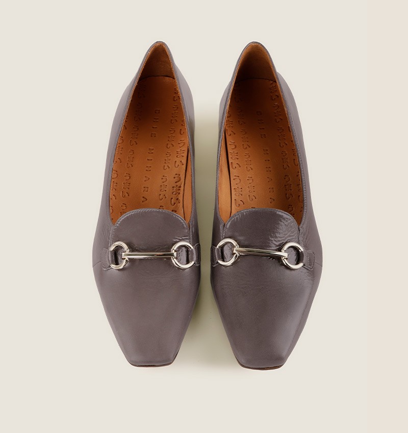 Chie mihara HAITI GREY Venta caliente