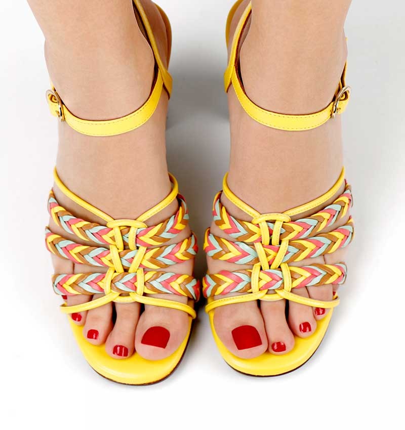 Chie mihara BARI YELLOW En oferta