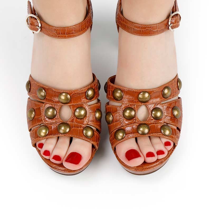 Chie mihara KEKERU BROWN Descuento por venta flash