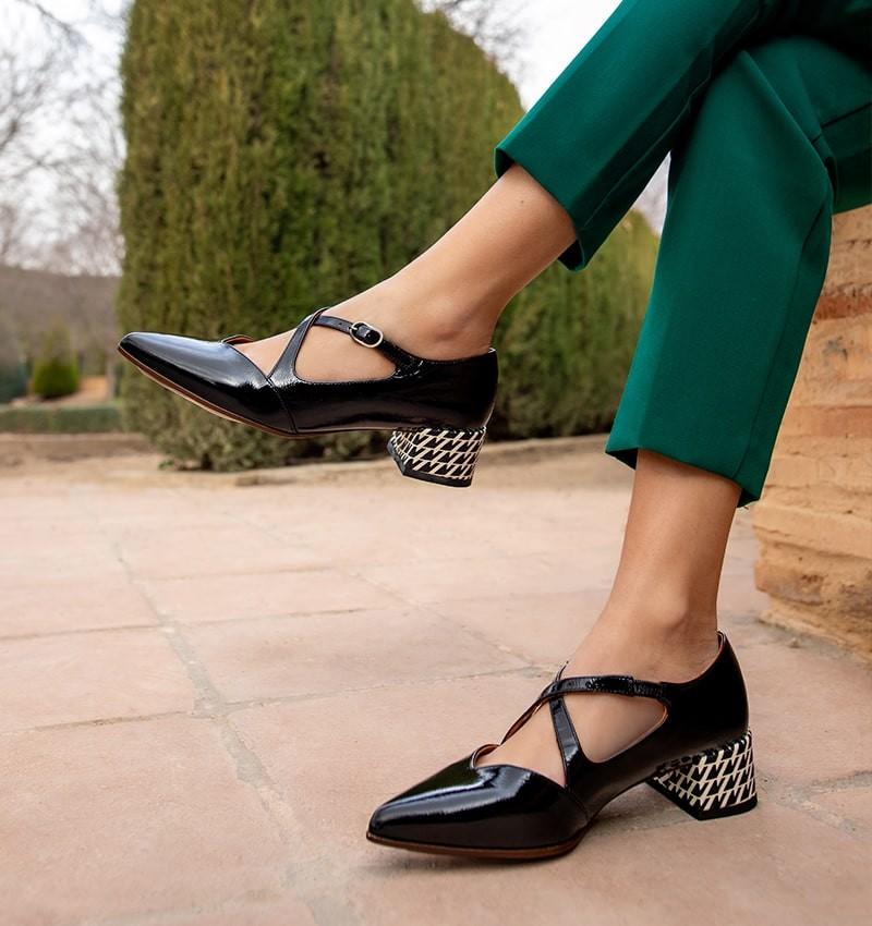 Chie mihara JARENYO BLACK Descuento