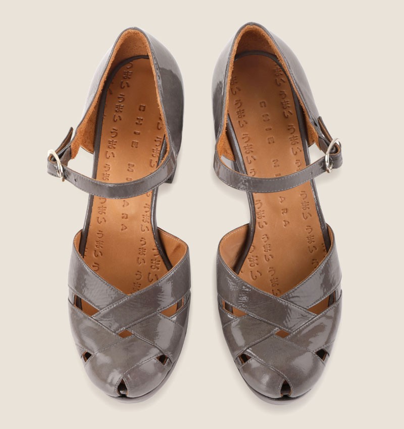Chie mihara YEMIN GREY Envío gratis