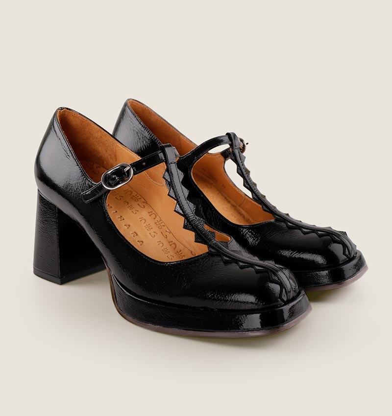 Chie mihara KIKU BLACK Solo hoy