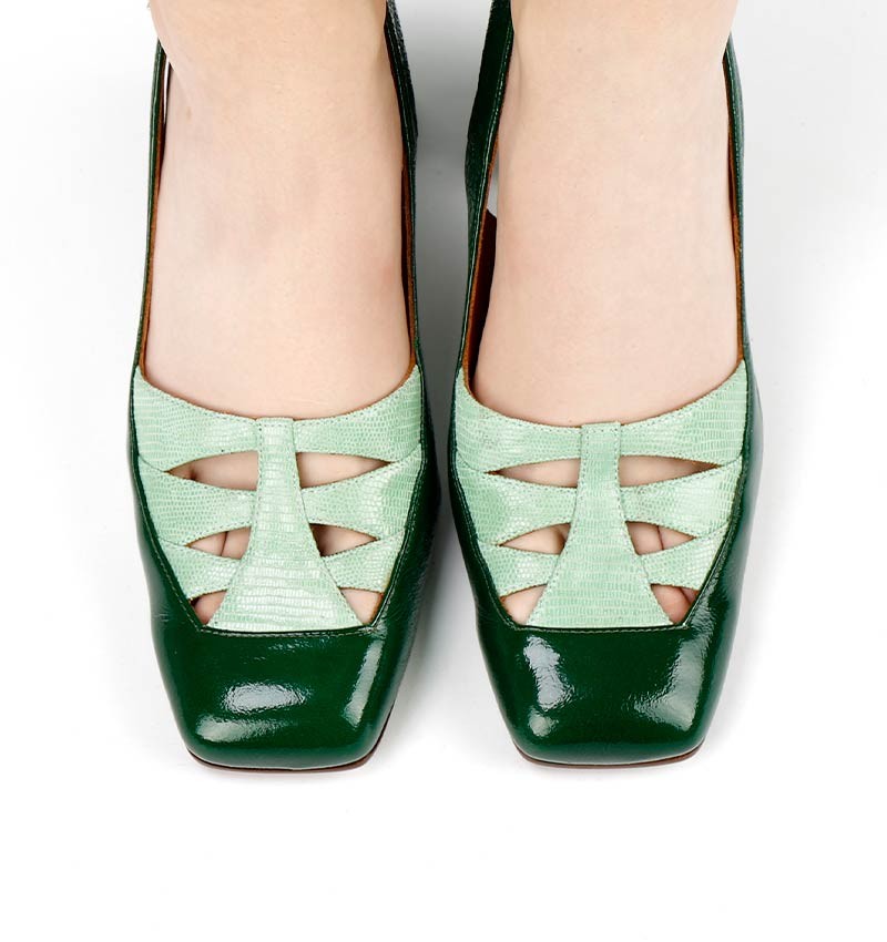 Chie mihara OGURI GREEN En oferta