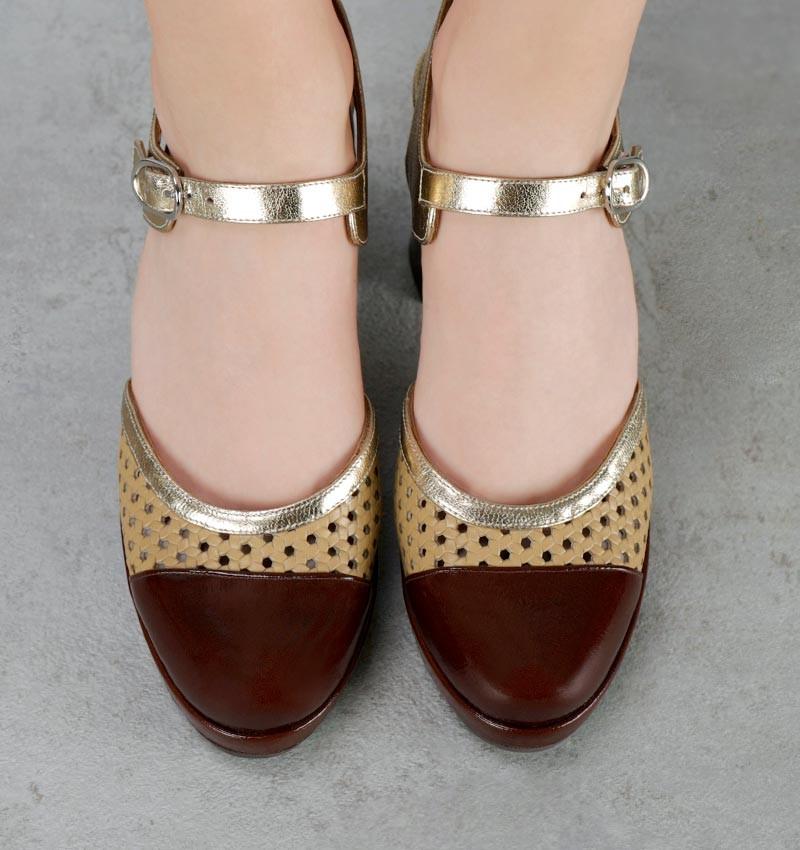 Chie mihara DELIVER BROWN Liquidación