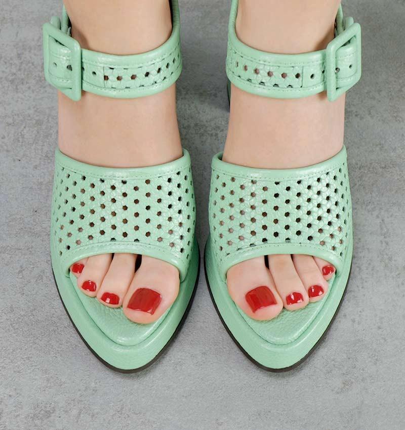 Chie mihara AIJIN GREEN Outlet