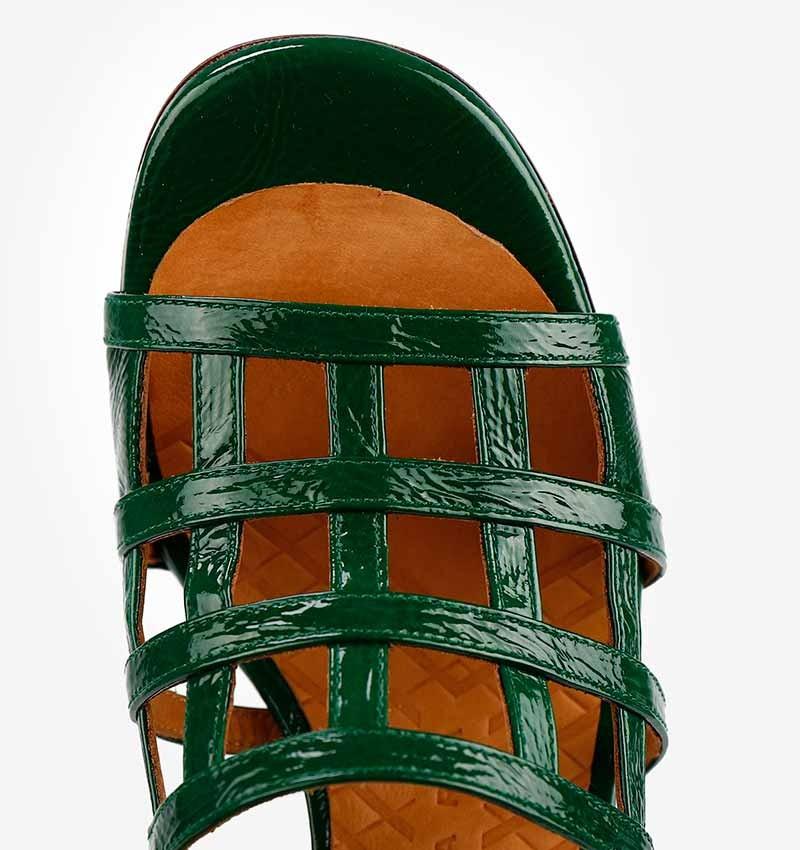 Chie mihara BA-HUNI GREEN En oferta