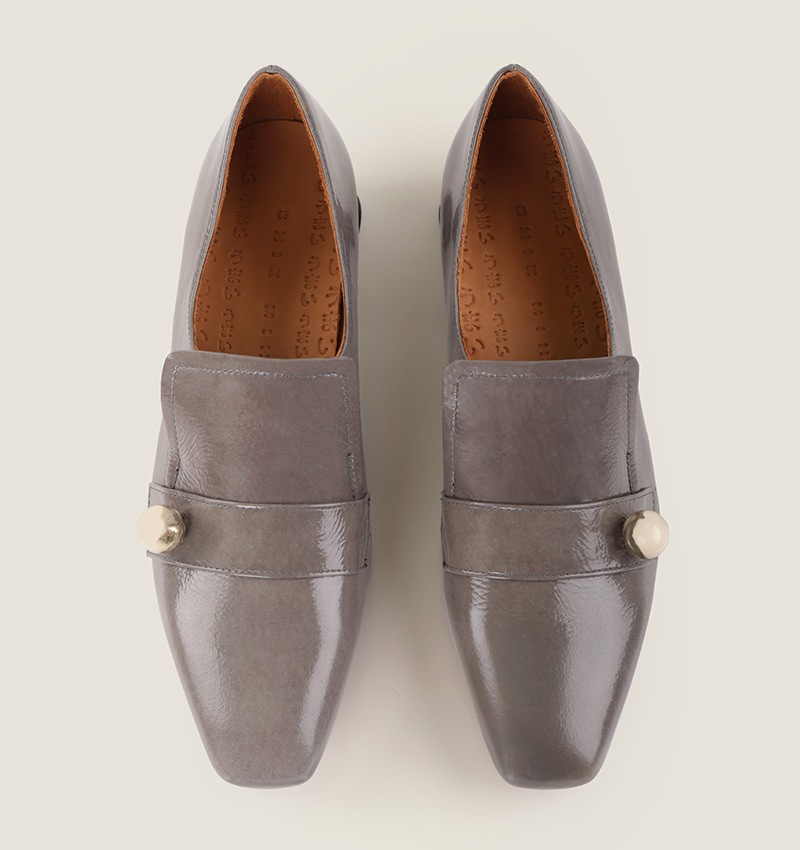 Chie mihara HELLIN GREY Grandes ahorros