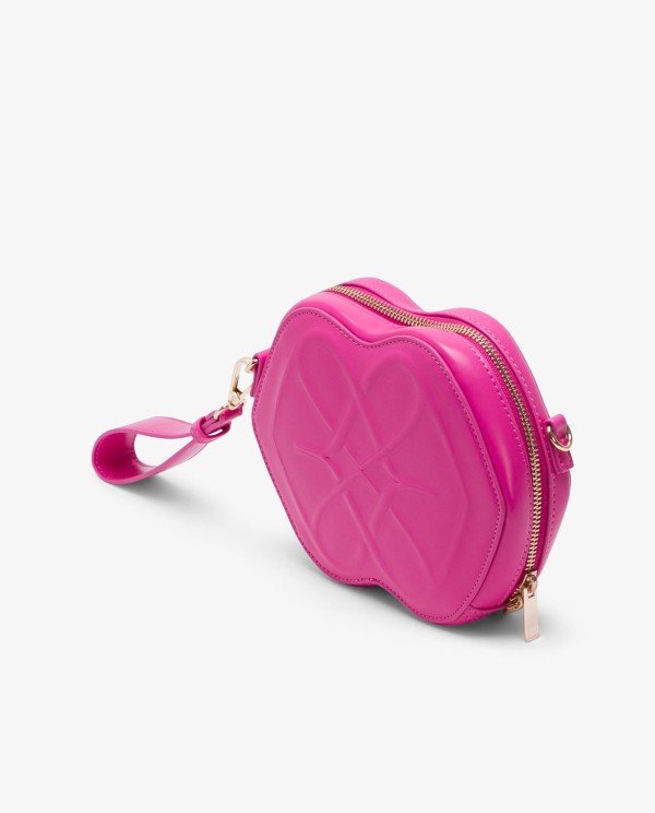 Cuplé BOLSO FUCSIA DE TECNOPIEL CON FORMA DE LOGO Y ASA LATERAL En línea