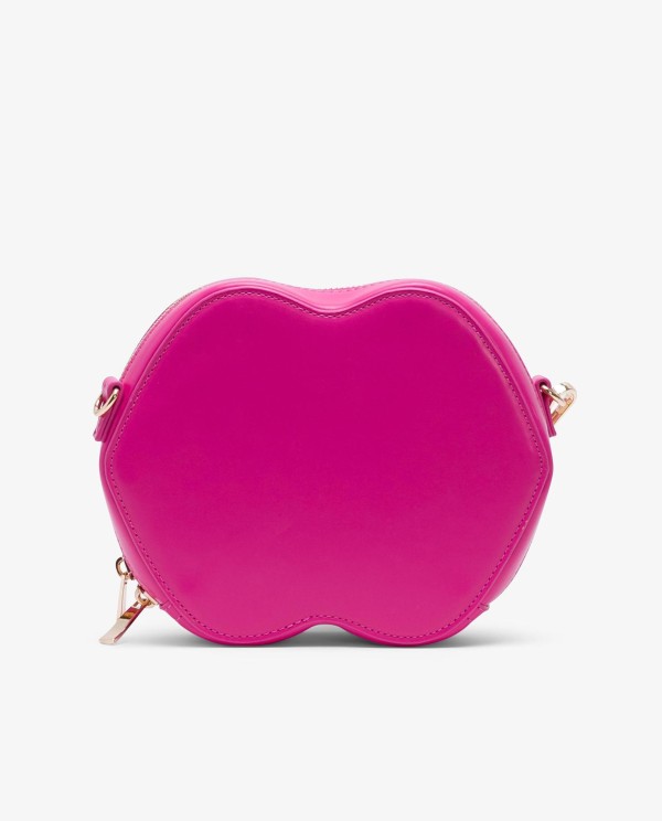 Cuplé BOLSO FUCSIA DE TECNOPIEL CON FORMA DE LOGO Y ASA LATERAL En línea