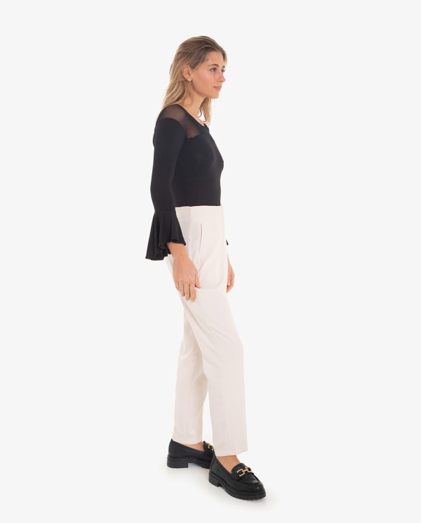 Cuplé PANTALÓN RECTO BEIGE CON PINZAS Descuentos del mes