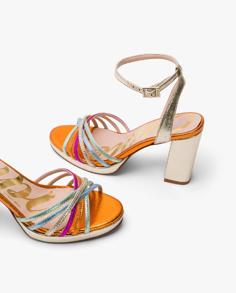 Cuplé SANDALIA PLATAFORMA TIRAS LAME METALIZADO MULTICOL Oferta exclusiva
