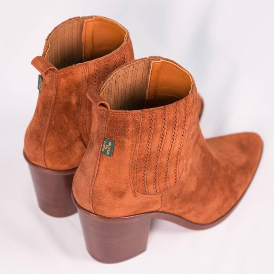 Dakota boots Bota Chelsea estilo cowboy DKT 24 Caldera En oferta
