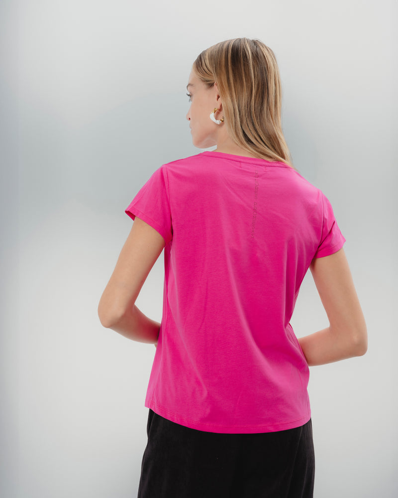Dolores promesas Camiseta Ilustrada Fucsia Dolores COMPRAR AHORA