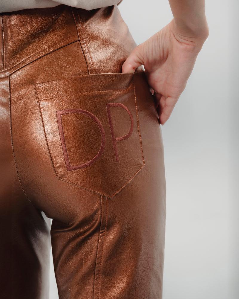 Dolores promesas Pantalón metalizado Bella En oferta