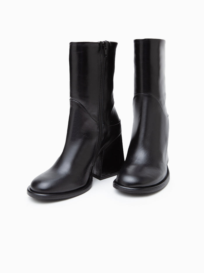 Equitare LEAH - Pampa Negro 2025
