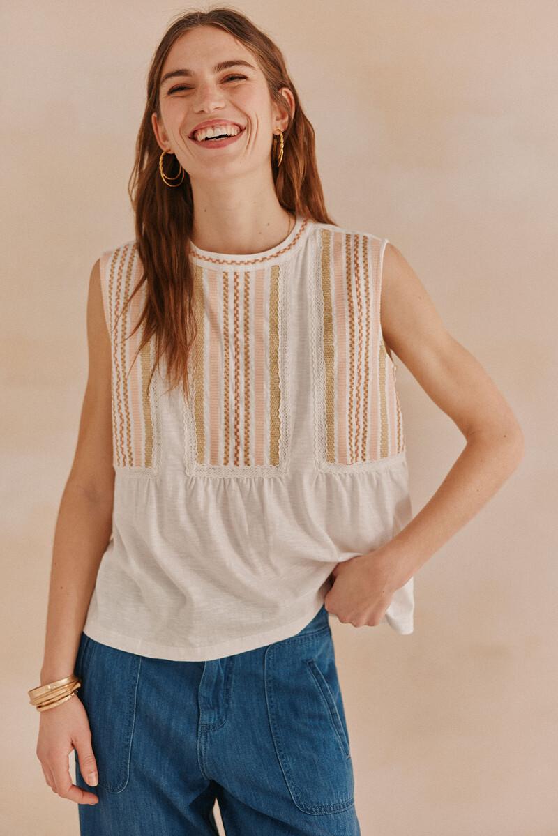 Hoss intropia Felipa. Camiseta bordada | Camisetas y tops de mujer | Hoss Intropia